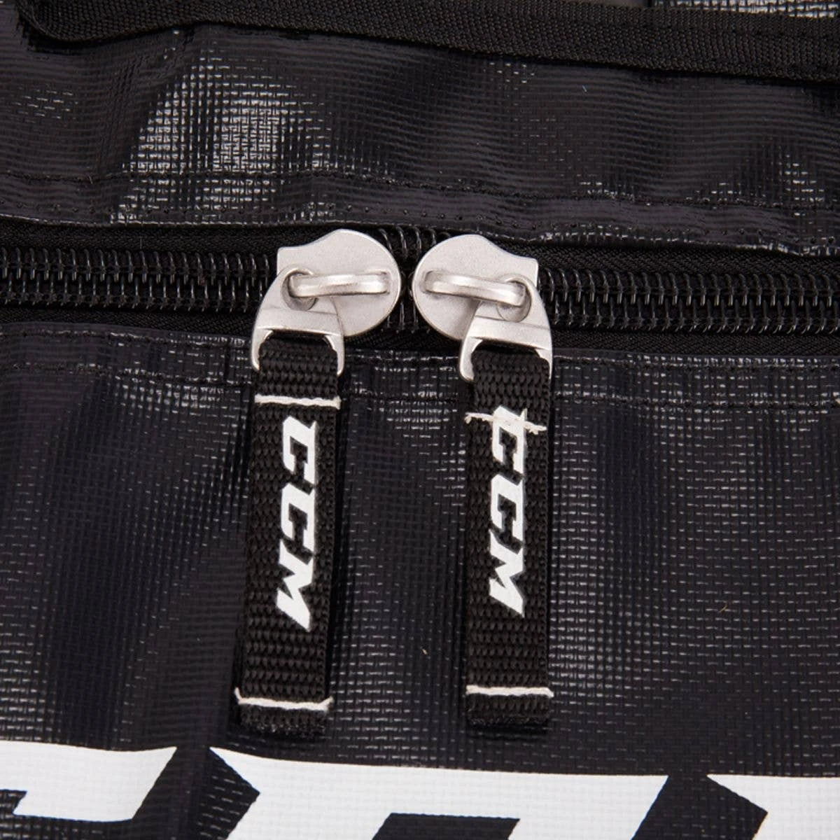 CCM Pro Team 30in. Carry Hockey Equipment Bag 3 CCM Pro Team 30in. Carry Hockey Equipment Bag - Image 3